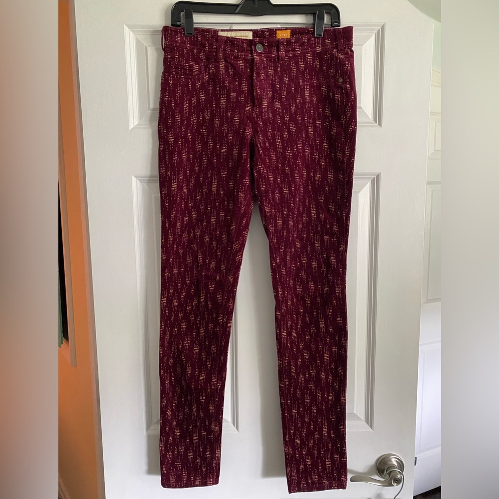 Anthropologie Pilcro fine wale burgundy print corduroy pant Sz 29 skinny stretch